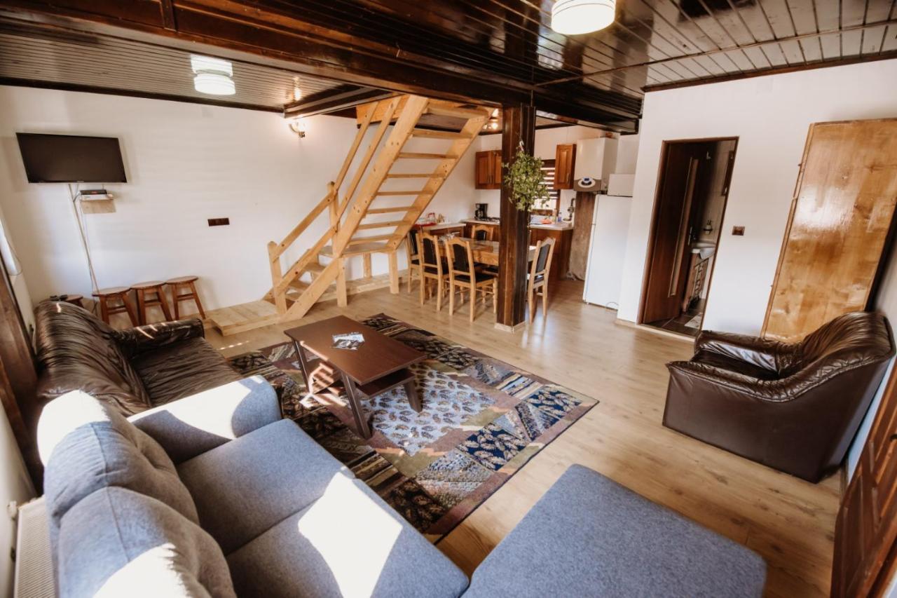 Cabana Suzanne Baile Figa Villa Agrisu de Sus ภายนอก รูปภาพ
