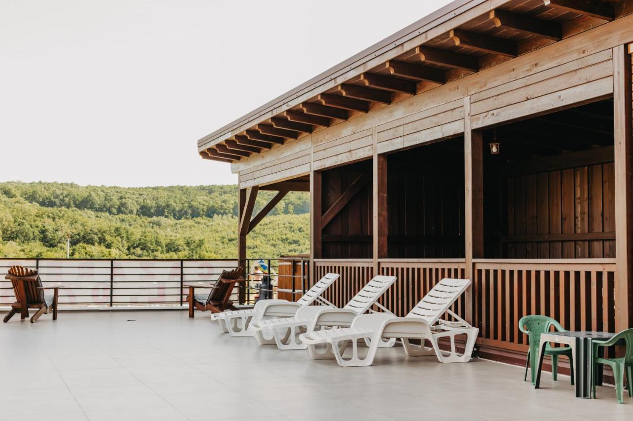 Cabana Suzanne Baile Figa Villa Agrisu de Sus ภายนอก รูปภาพ