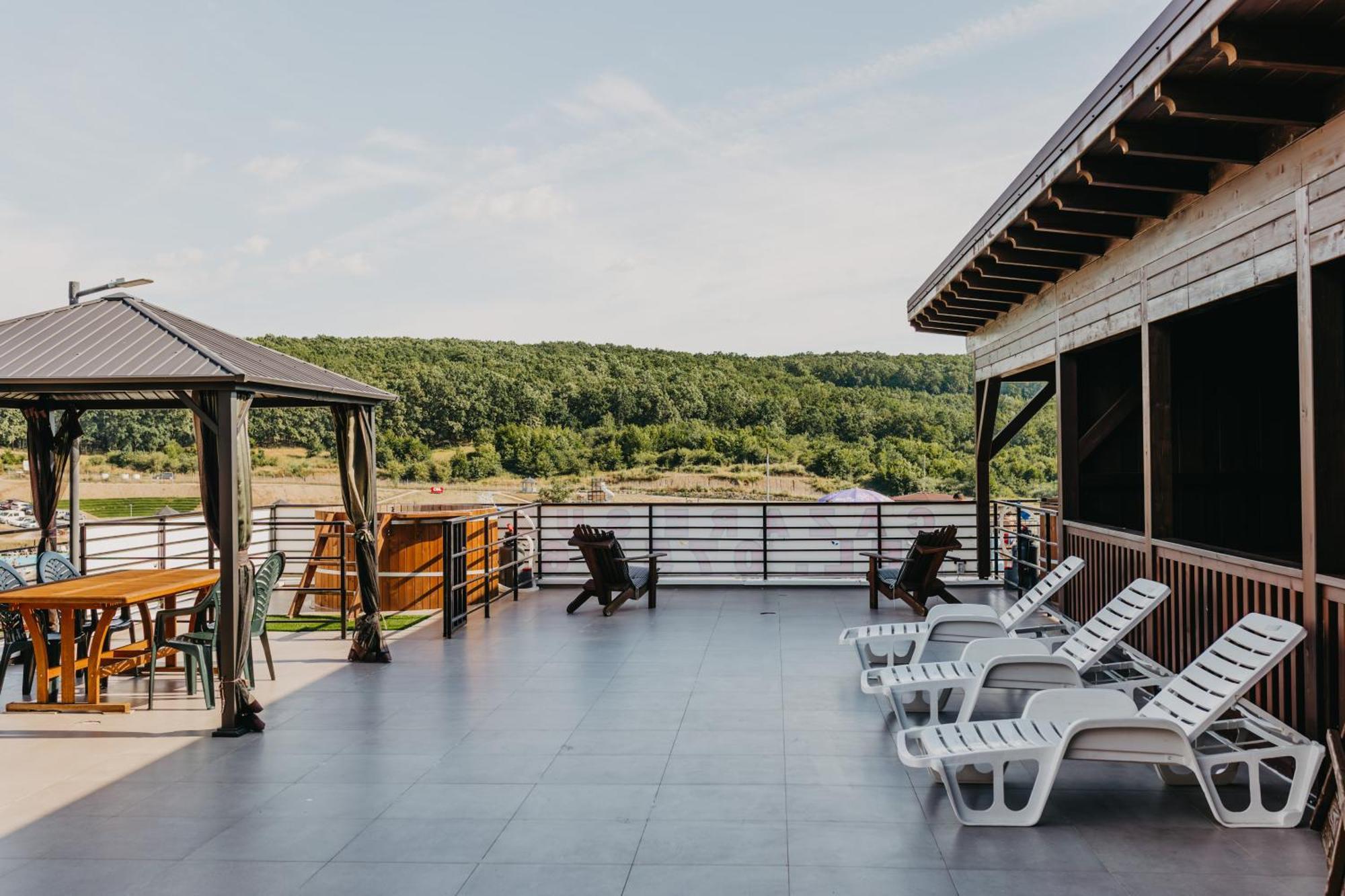 Cabana Suzanne Baile Figa Villa Agrisu de Sus ภายนอก รูปภาพ